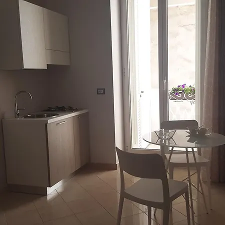 Πανσιόν Matera Guest House 4*