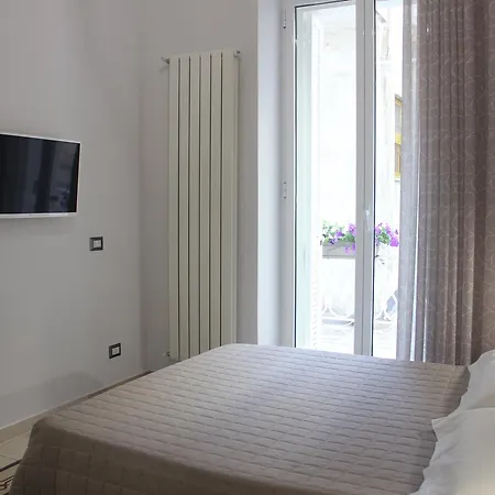 Matera Guest House 4*