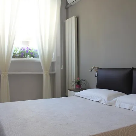 Matera Guest House 4* Ματέρα